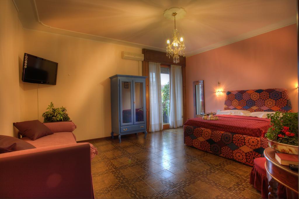 Arte Nel Centro Bed & Breakfast Verona Luaran gambar