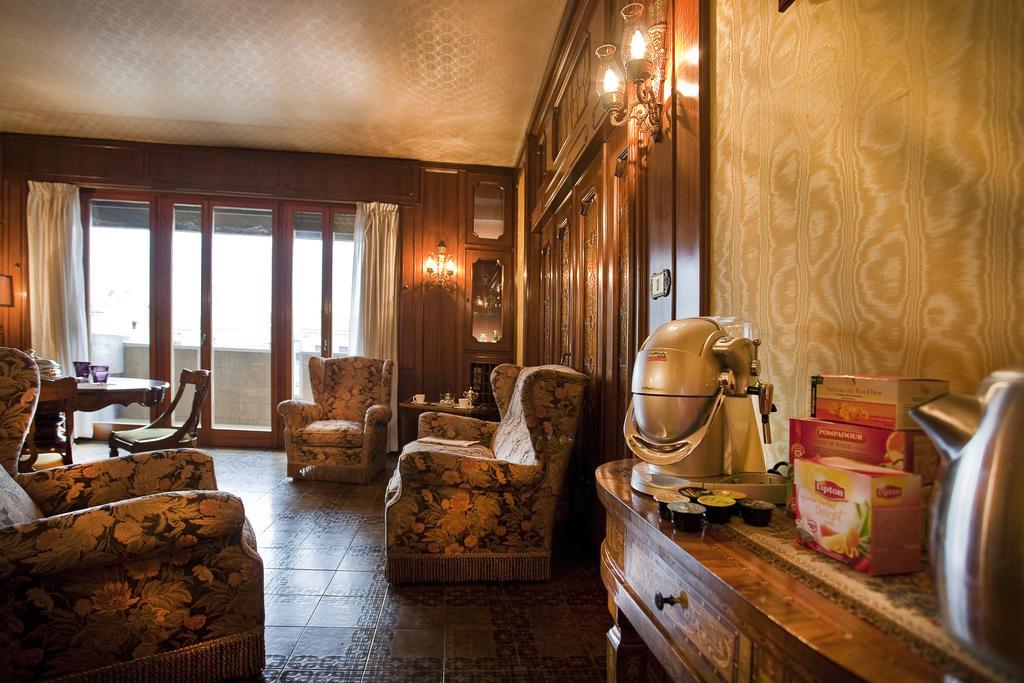 Arte Nel Centro Bed & Breakfast Verona Luaran gambar