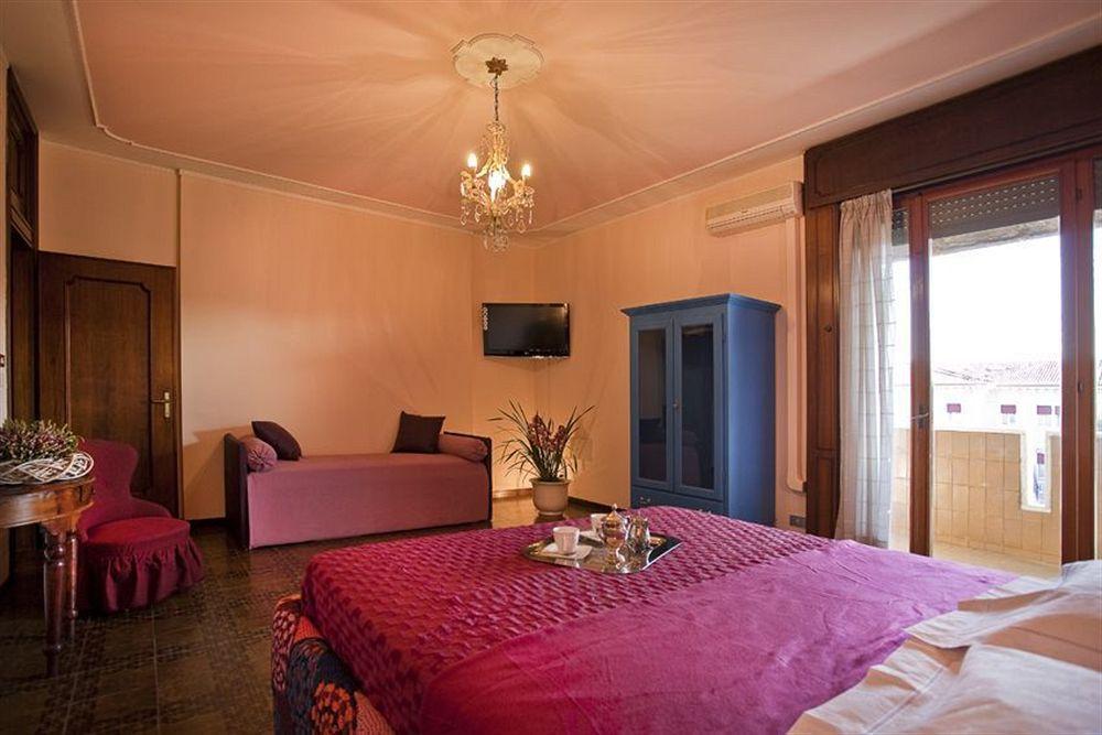 Arte Nel Centro Bed & Breakfast Verona Luaran gambar